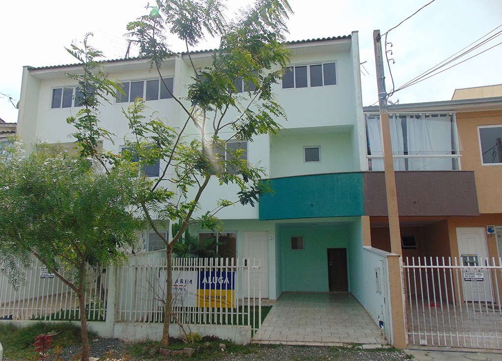 Sobrado para venda no Vila Bancaria em Campo Largo com 198m² por R$ 650.000,00