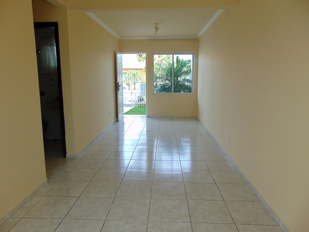 Sobrado para venda no Vila Bancaria em Campo Largo com 198m² por R$ 650.000,00