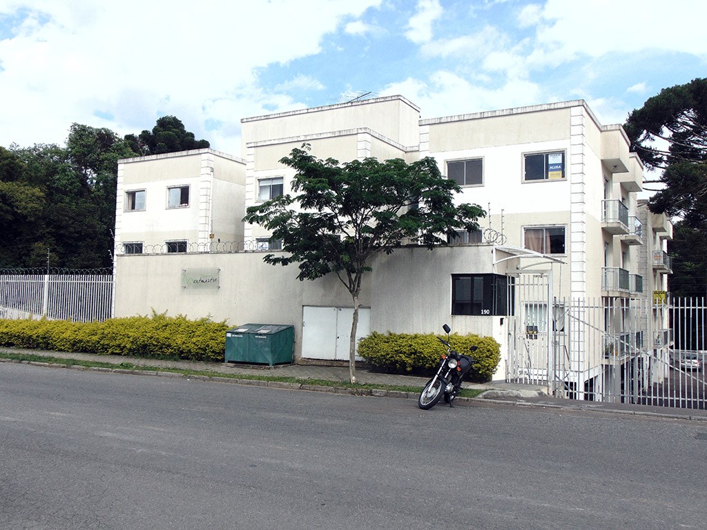 Apartamento para locacao no Bom Jesus em Campo Largo com 86,18m² por R$ 1.300,00