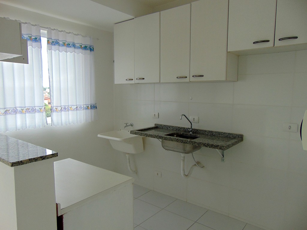 Apartamento para locacao no Centro em Campo Largo com 44,21m² por R$ 1.300,00