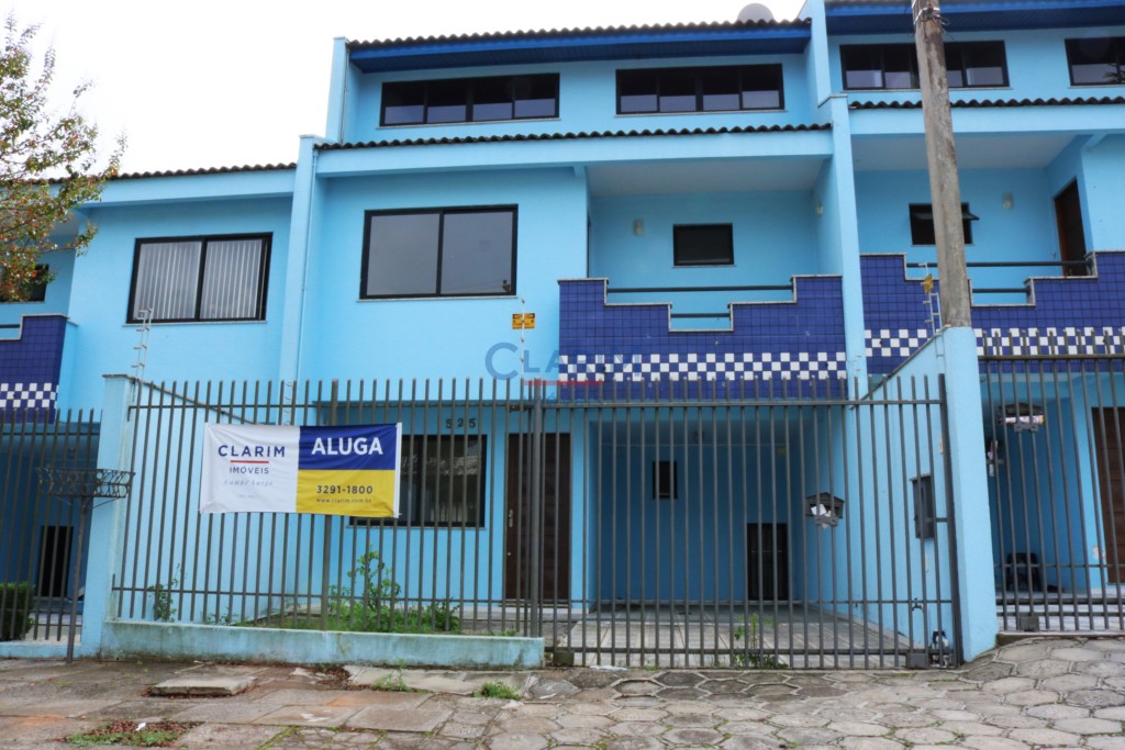 Sobrado para locacao no Ouro Verde em Campo Largo com 110,41m² por R$ 2.600,00