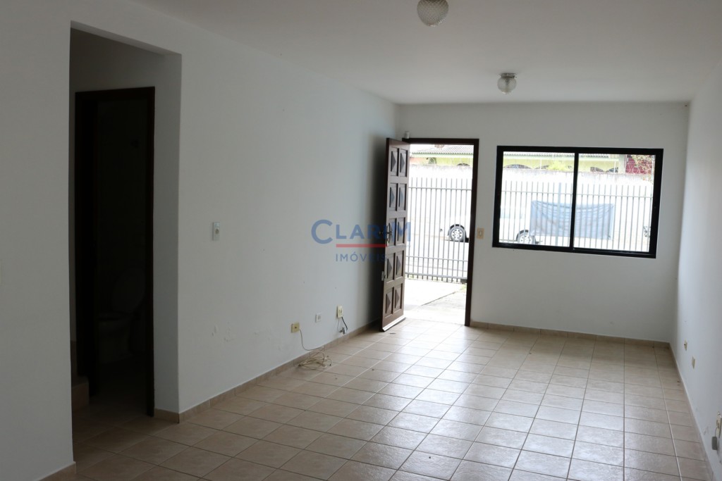 Sobrado para locacao no Ouro Verde em Campo Largo com 110,41m² por R$ 2.600,00