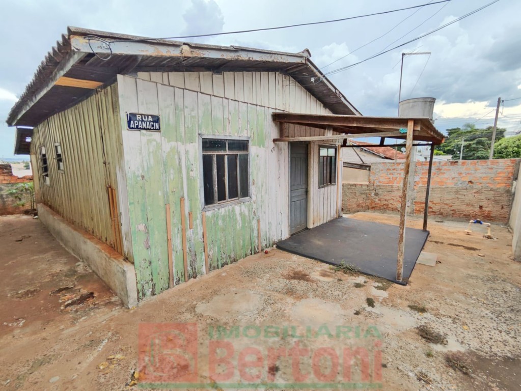 Residência para locacao no Vila Nova em Arapongas com 0m² por R$ 460,00