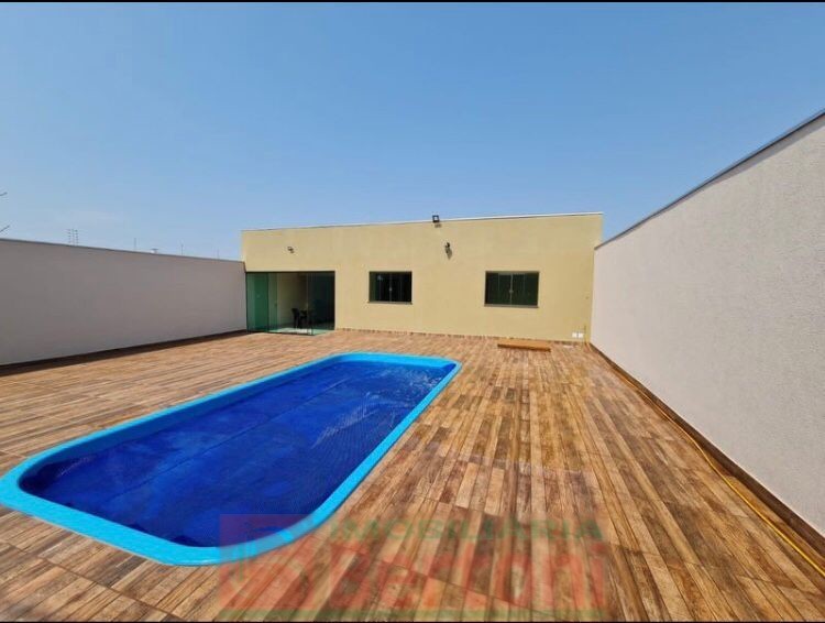 Área para venda no Jardim Parana em Arapongas com 130m² por R$ 550.000,00