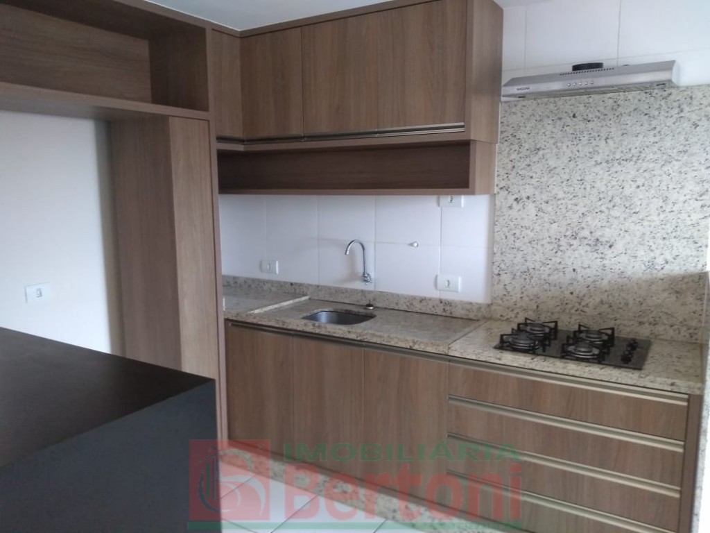 Apartamento para venda no Centro em Arapongas com 77m² por R$ 380.000,00