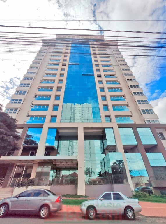Apartamento para venda no Centro em Arapongas com 367,84m² por R$ 2.950.000,00