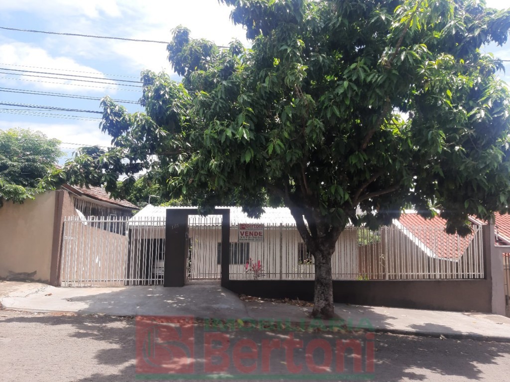Residência para venda no Jardim Bandeirantes em Arapongas com 85m² por R$ 300.000,00