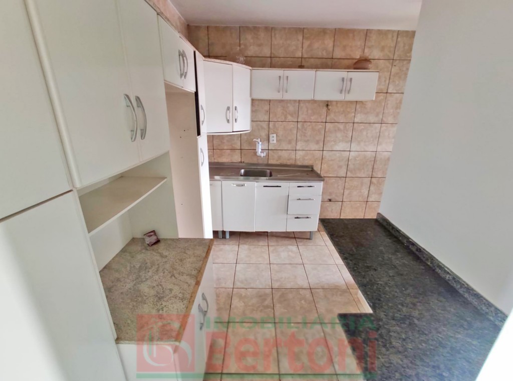 Apartamento para venda no Parque Industrial II em Arapongas com 0m² por R$ 140.000,00