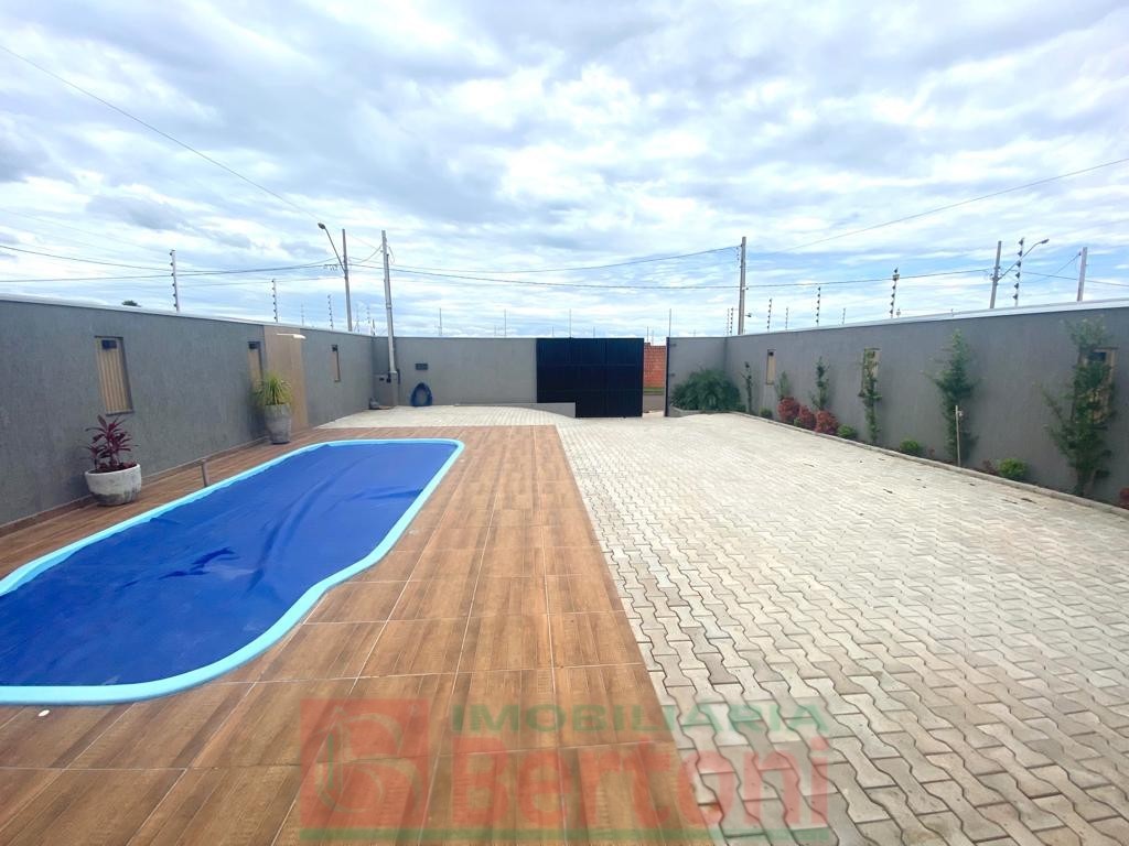 Residência para venda no Residencial Cidade Jardim em Arapongas com 300m² por R$ 390.000,00
