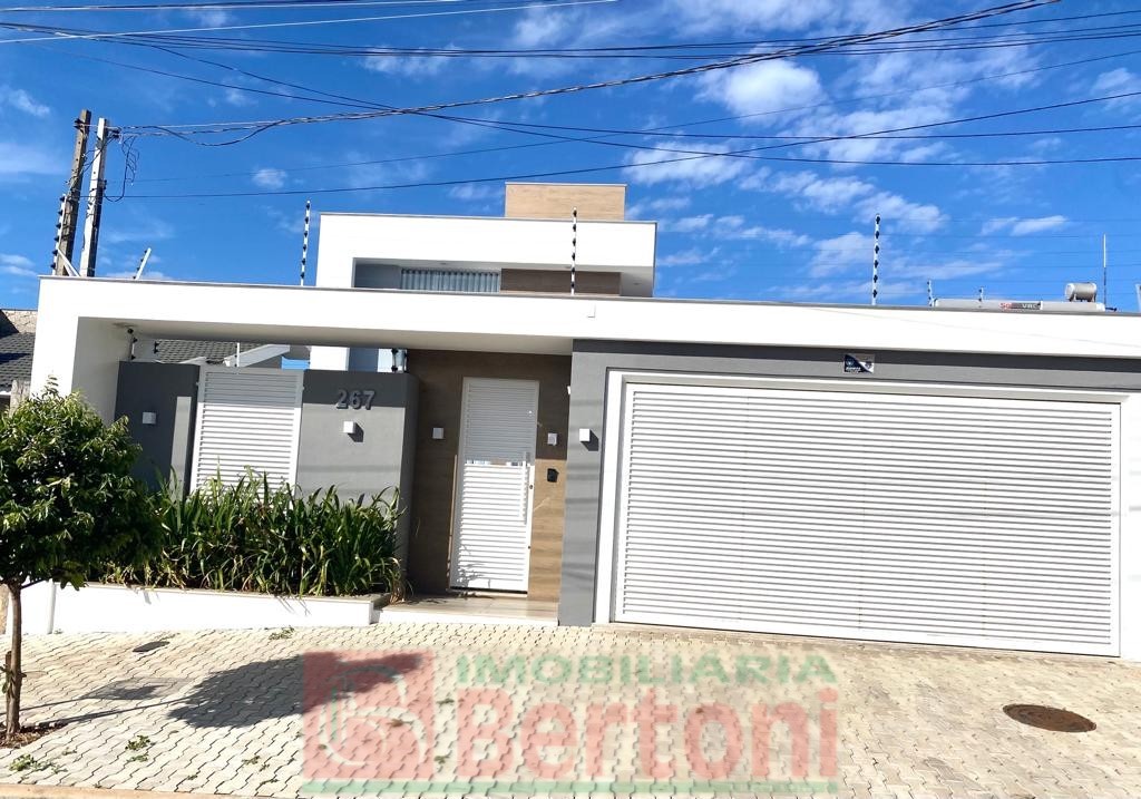 Residência para venda no Conjunto Centauro em Arapongas com 169,96m² por R$ 1.100.000,00