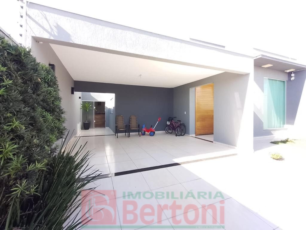 Residência para venda no Jardim Monaco II em Arapongas com 200m² por R$ 800.000,00