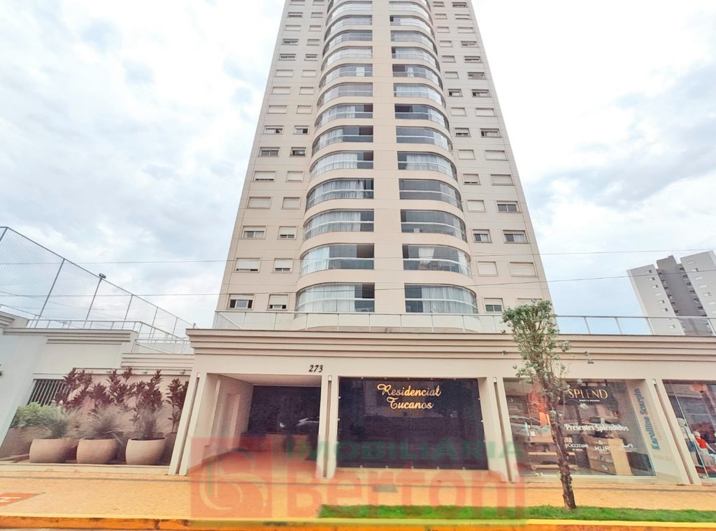 Apartamento para venda no Centro em Arapongas com 121m² por R$ 980.000,00