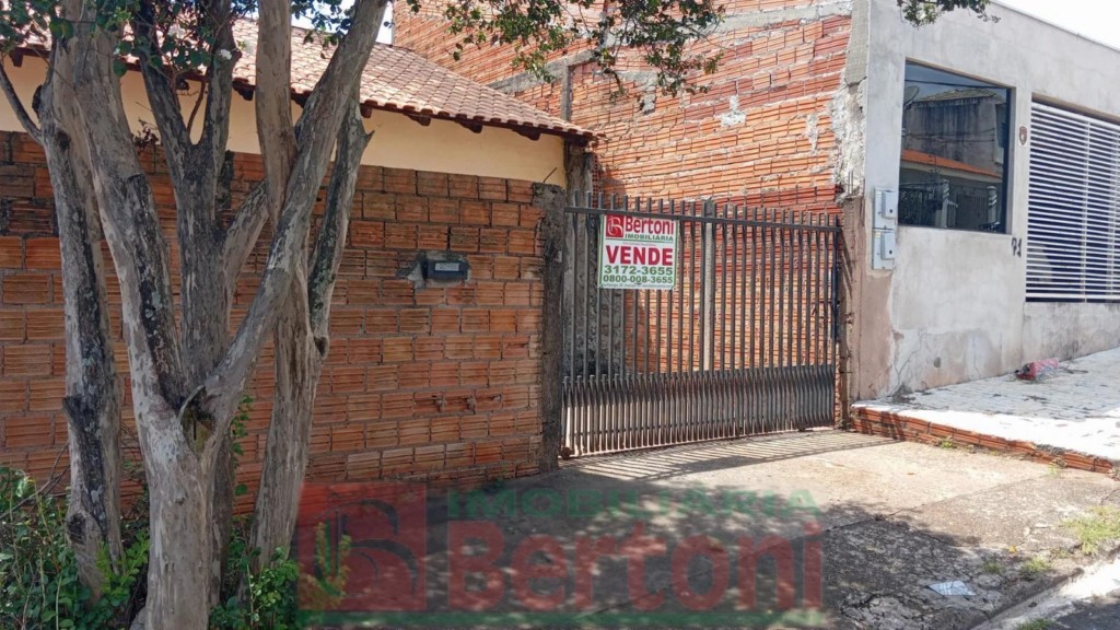 Residência para venda no Jardim San Rafael II em Arapongas com 90,29m² por R$ 170.000,00
