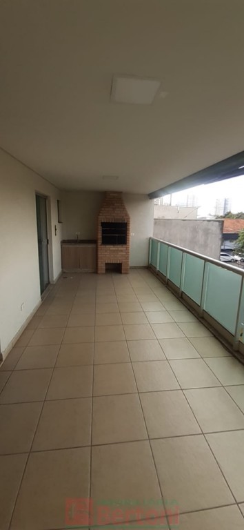 Apartamento para vendalocacaovenda e locacao no Centro em Arapongas com 151m² por R$ 750.000,002.200,00