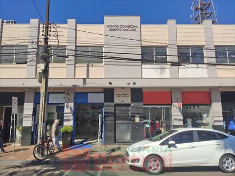 Sala Comercial para locacao no Centro em Arapongas com 0m² por R$ 2.300,00