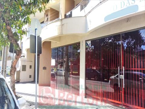 Sala Comercial para locacao no Centro em Arapongas com 91m² por R$ 2.200,00