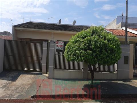 Residência para venda no Jardim Novo Horizonte em Arapongas com 84,97m² por R$ 290.000,00