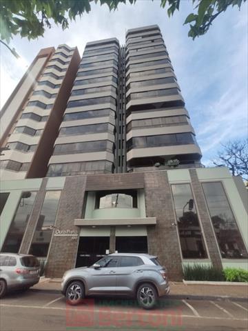 Apartamento para locacao no Centro em Arapongas com 0m² por R$ 2.200,00