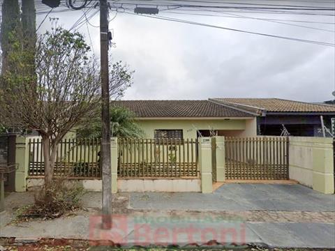Residência para venda no Jardim San Rafael II em Arapongas com 138m² por R$ 300.000,00