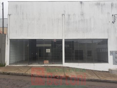 Sala Comercial para locacao no Conjunto Flamingos em Arapongas com 350m² por R$ 5.250,00