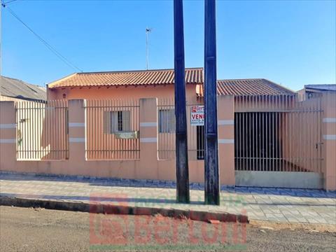 Residência para venda no Conjunto Padre Chico em Arapongas com 135m² por R$ 280.000,00