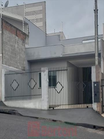Residência para venda no Jardim Paulino Fedrigo em Arapongas com 76m² por R$ 210.000,00