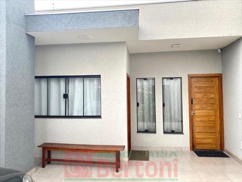Residência para venda no Jardim Imperial em Arapongas com 100m² por R$ 495.000,00