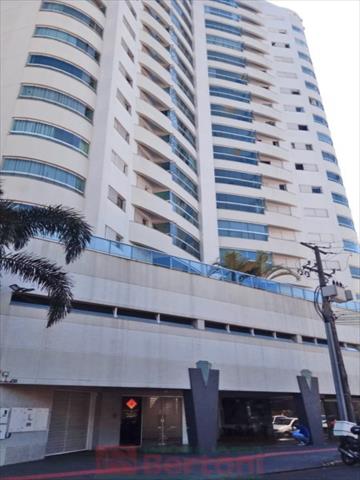 Apartamento para venda no Centro em Arapongas com 0m² por R$ 1.200.000,00