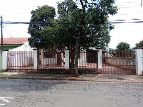 Residência para venda no Vila Aparecida em Arapongas com 100m² por R$ 380.000,00