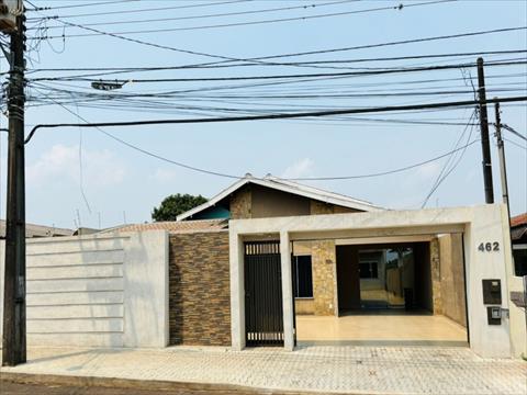 Residência para venda no Vila Industrial em Arapongas com 210m² por R$ 600.000,00