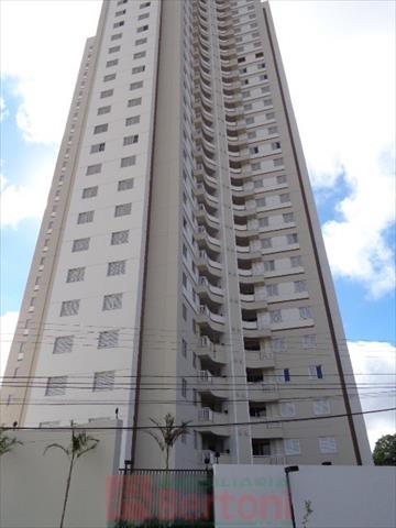 Apartamento para venda no Parque Veneza em Arapongas com 77,74m² por R$ 420.000,00