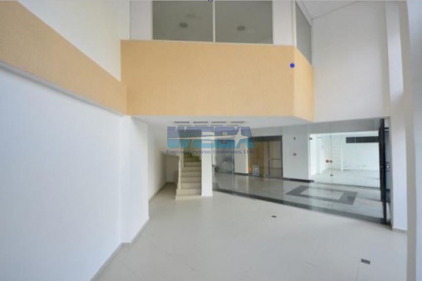 Casa à venda em Centro, Curitiba — Portal Chave Fácil