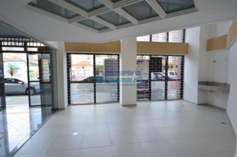 Casa à venda em Centro, Curitiba — Portal Chave Fácil