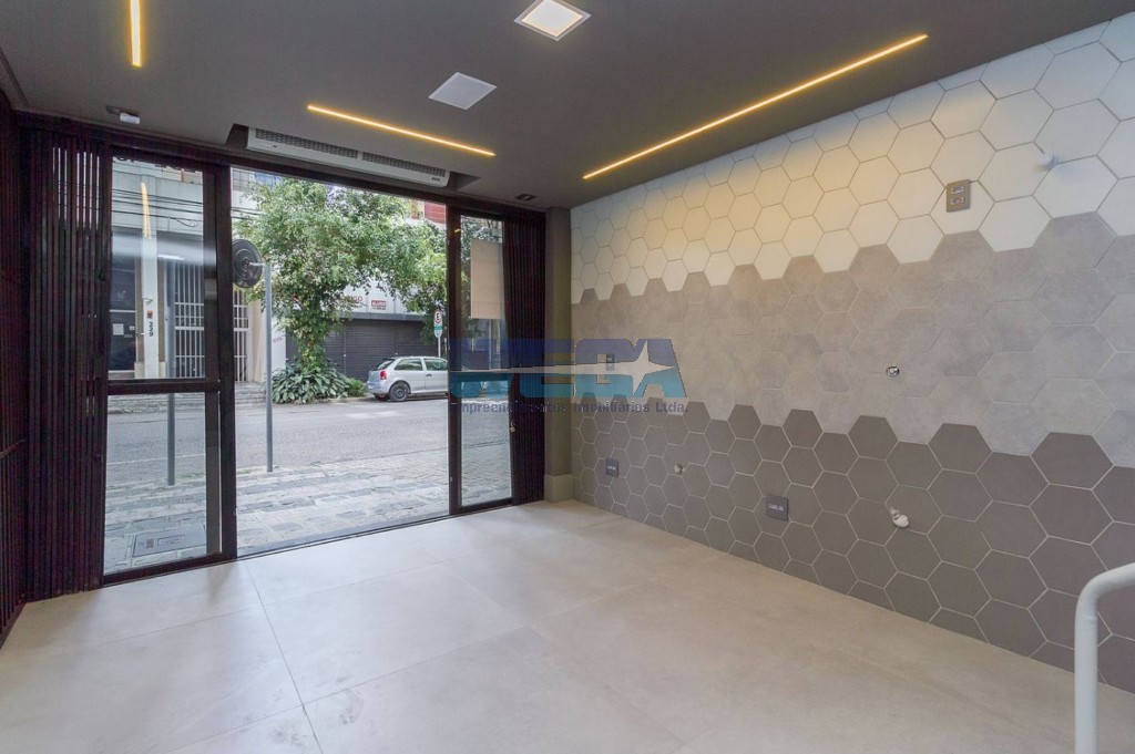 Casa à venda em Centro, Curitiba — Portal Chave Fácil