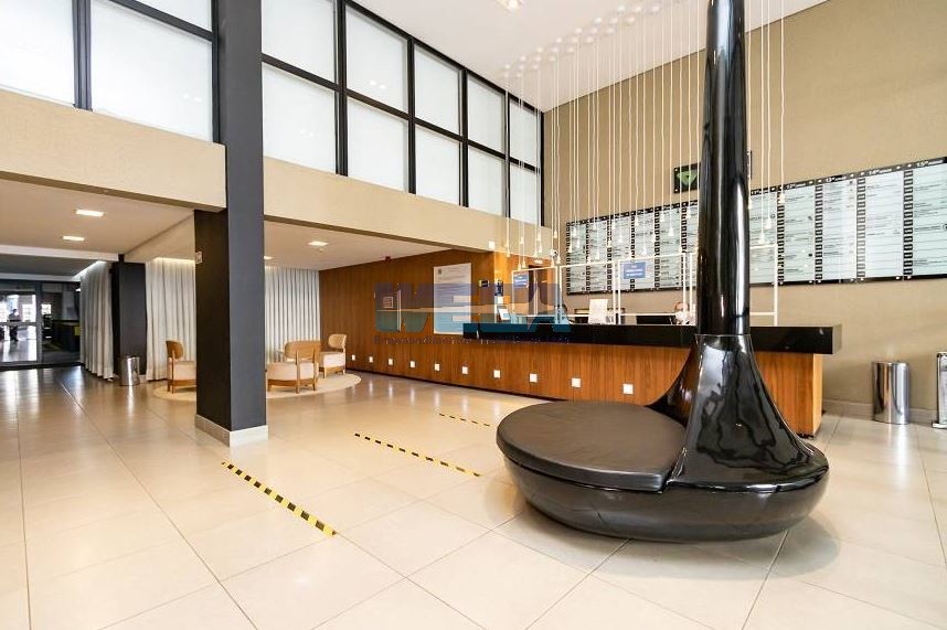 Sala/Conjunto Comercial à venda em Agua Verde, Curitiba — Outrasul Imobiliária