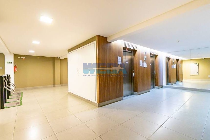 Sala/Conjunto Comercial à venda em Agua Verde, Curitiba — Outrasul Imobiliária