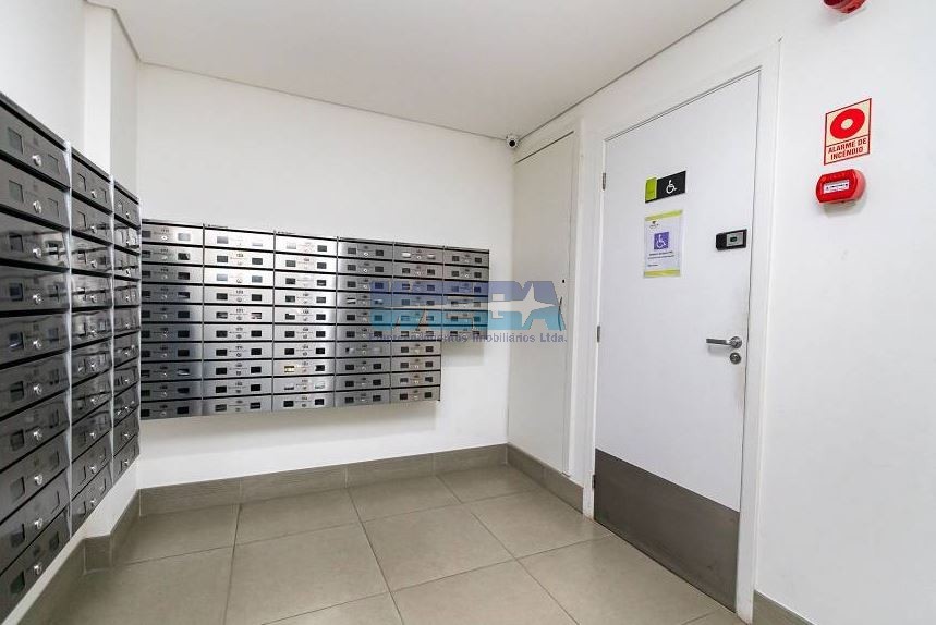 Sala/Conjunto Comercial à venda em Agua Verde, Curitiba — Outrasul Imobiliária
