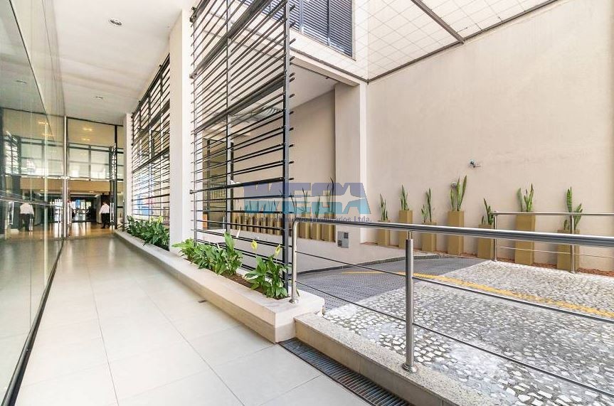 Sala/Conjunto Comercial à venda em Agua Verde, Curitiba — Outrasul Imobiliária