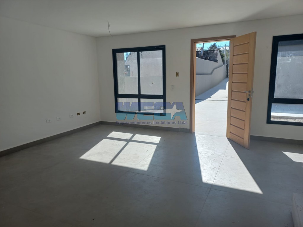 Sobrado à venda em Xaxim, Curitiba — Portal Chave Fácil