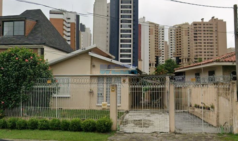 Terreno à venda em Vila Izabel, Curitiba — Portal Chave Fácil