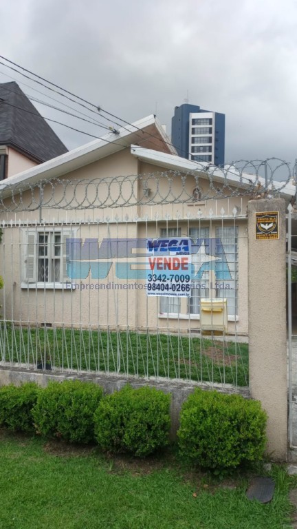 Terreno à venda em Vila Izabel, Curitiba — Portal Chave Fácil