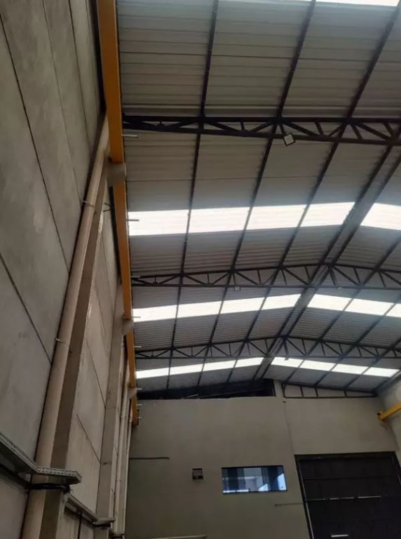 Barracão/Galpão para alugar em Boqueirao, Curitiba — Portal Chave Fácil