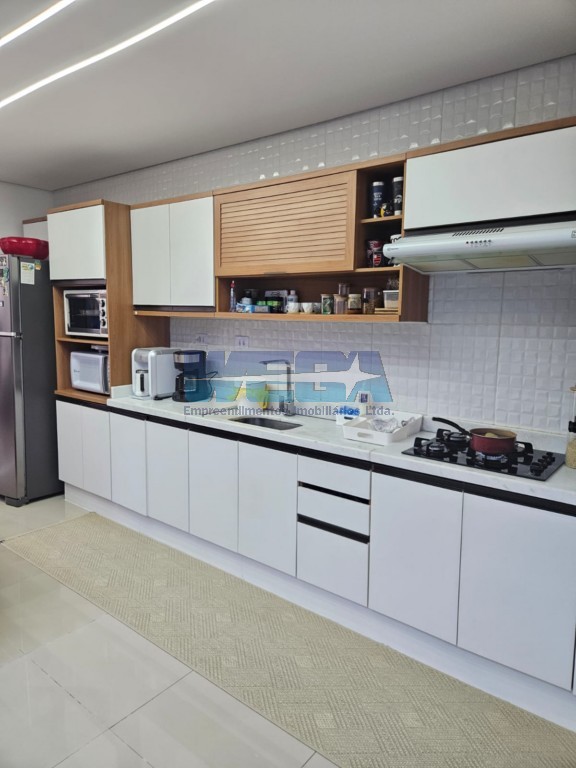 Casa à venda em Matinhos, Matinhos — Portal Chave Fácil