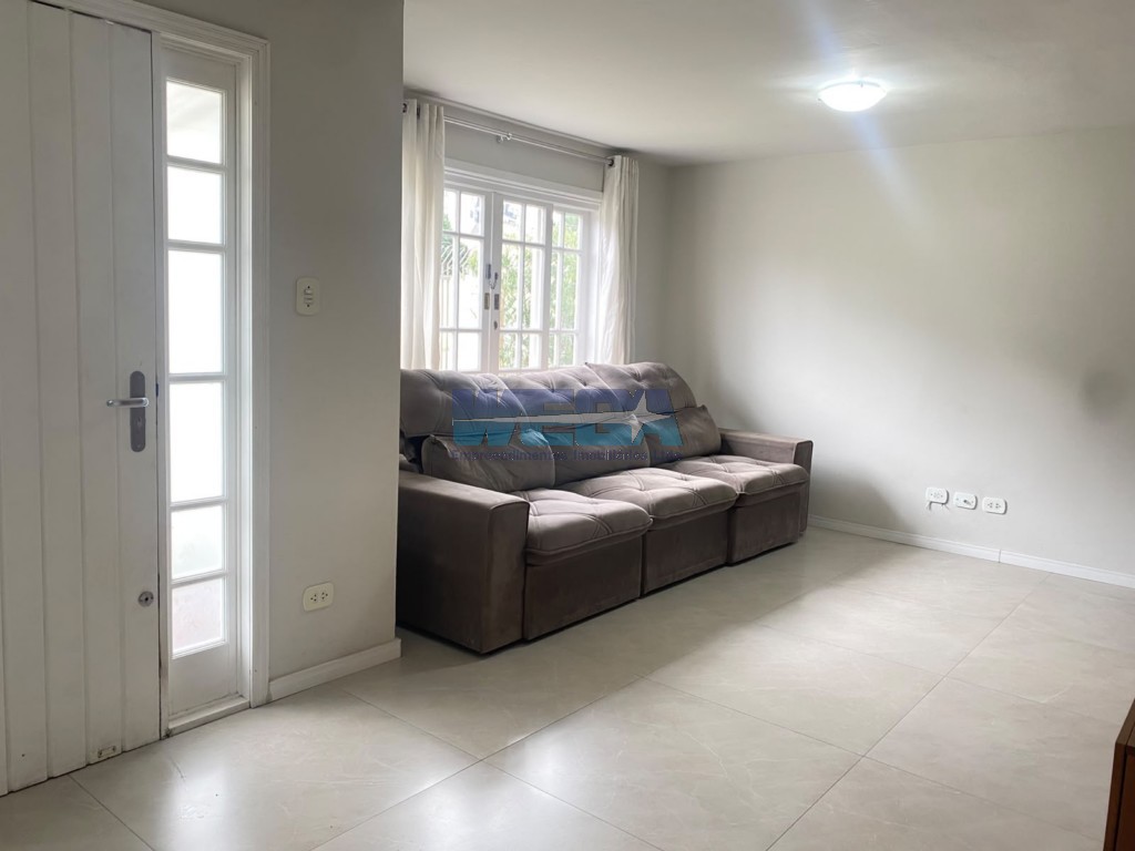 Casa para alugar em Guaira, Curitiba — Portal Chave Fácil