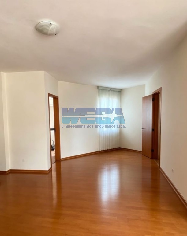 Apartamento à venda em Cristo Rei, Curitiba — Portal Chave Fácil