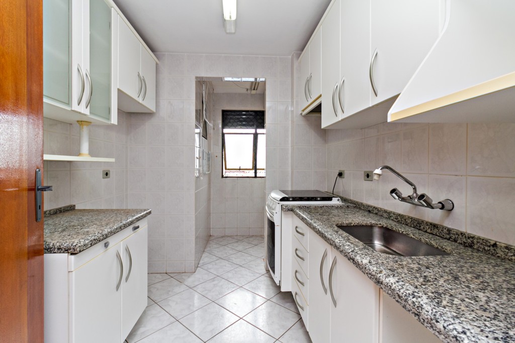 Apartamento para locacao no Estancia Pinhais em Pinhais com 95,28m² por R$ 2.310,00