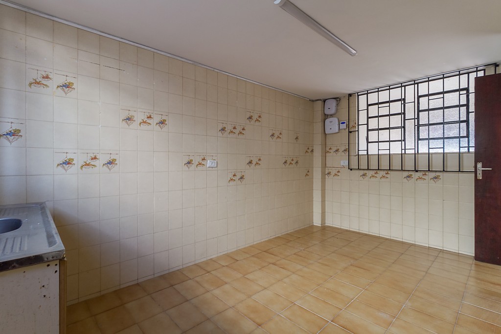 Casa Residencial para locacao no Parolin em Curitiba com 110m² por R$ 3.520,00