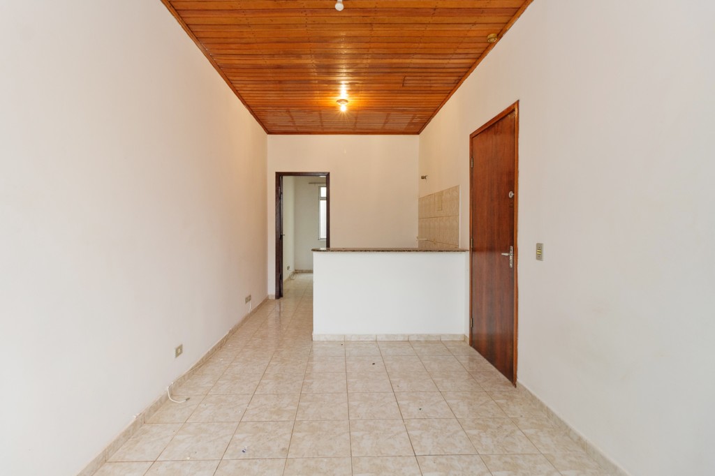 Apartamento para locacao no Merces em Curitiba com 35m² por R$ 1.650,00