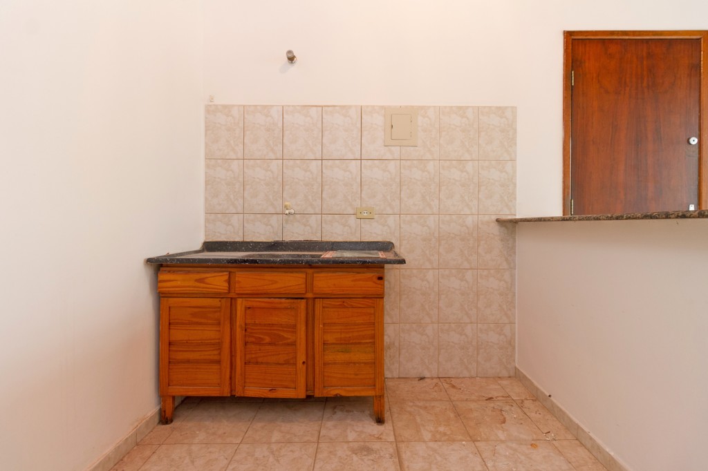 Apartamento para locacao no Merces em Curitiba com 35m² por R$ 1.650,00