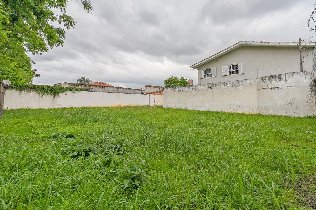 Terreno para locacao no Reboucas em Curitiba com 514,36m² por R$ 12.100,00